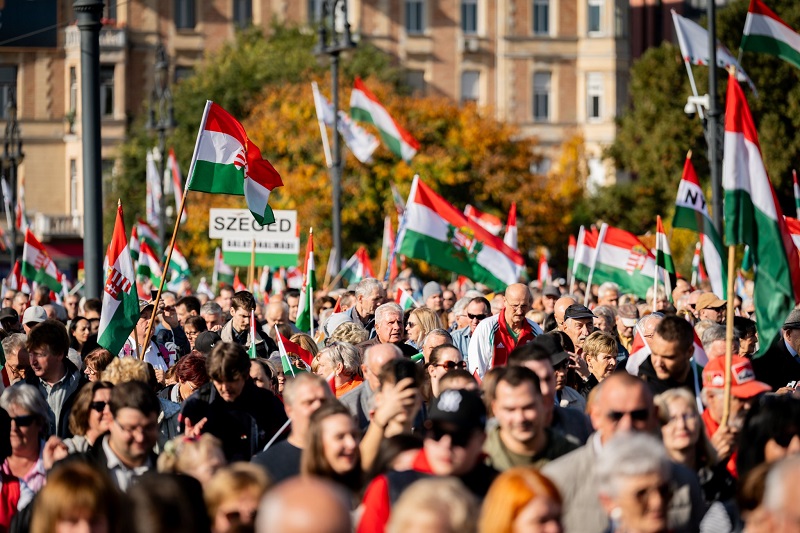 Változó, ki mit tekint alapvető nemzeti jelképnek | Fotó: Magyarország Kormánya 