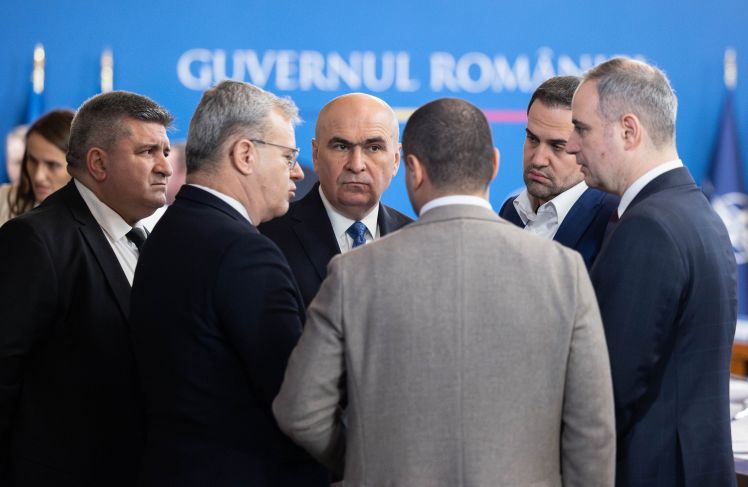 Három nyomós érv szól a nyugdíjreform mellett, hangsúlyozza Bolojan. | Fotó: gov.ro