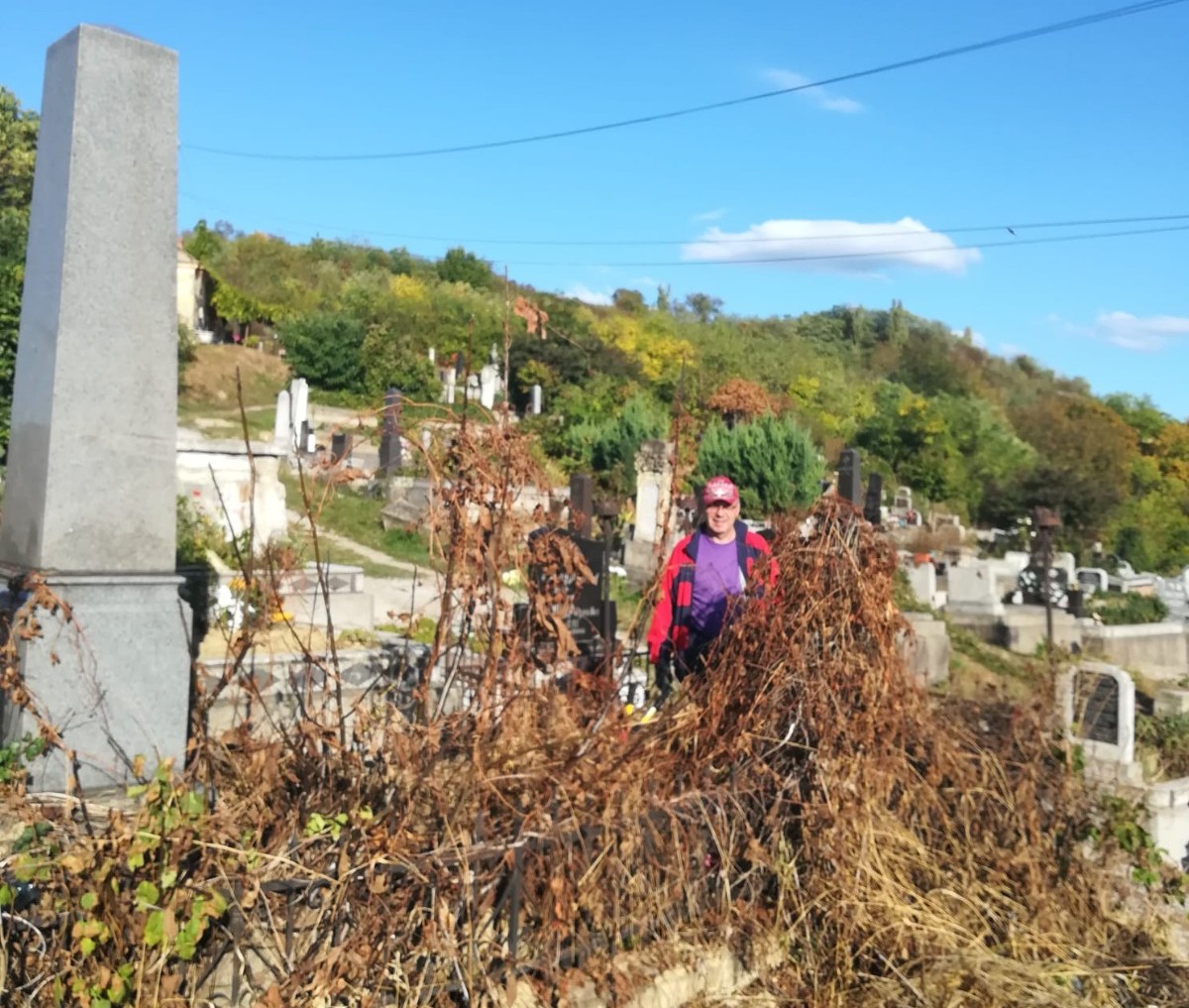 Néhány éve még nagyon elhanyagolt állapotban van volt a sír | Fotó: Bakó András