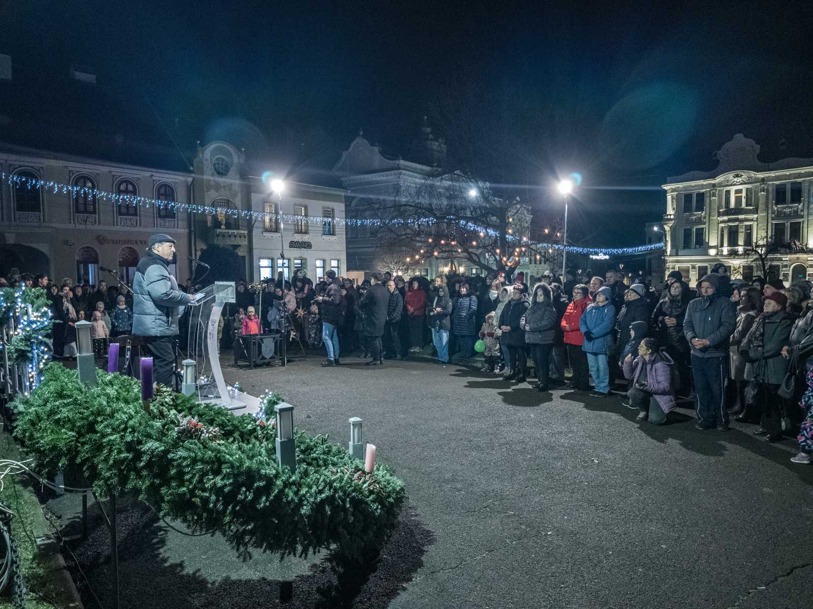 A város idei Pro Urbe díjasa is szólt az egybegyűltekhez.