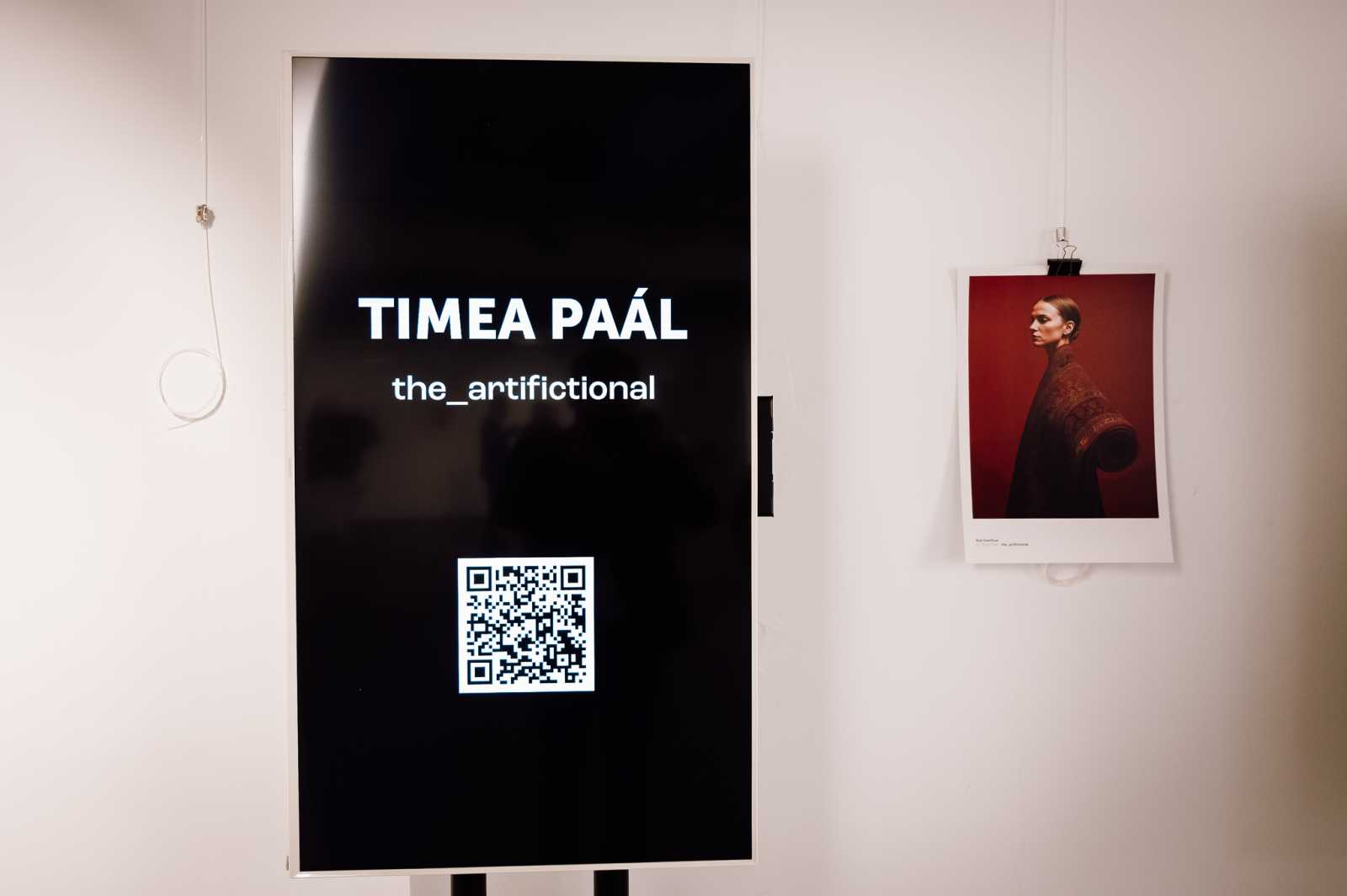 Paál Timea kiállítása a Studium Hub alagsorában - Vállalkozói Klíma konferencia | Fotó: RMÜE Facebook oldala