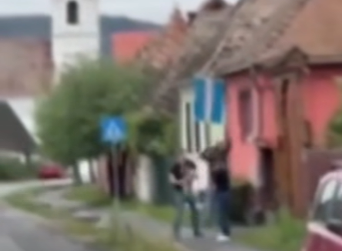 Dicső tett. A zászló nem védekezett 