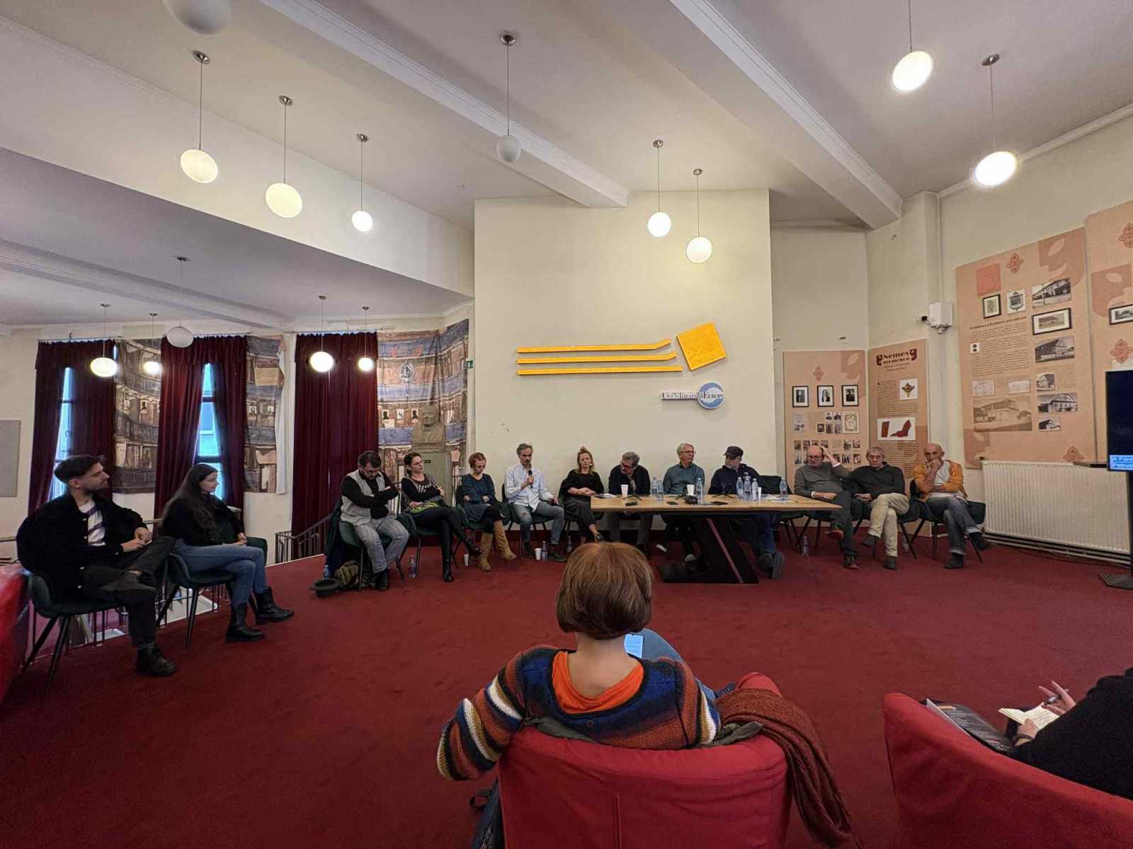Václac Havel Kísértés c. darabjával nyitják az évadot a Kolozsvári Állami Magyar Színházban. A szerző felvétele