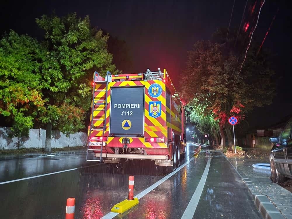A tűzoltók 16 megyében és Bukarestben is beavatkoztak | Fotó: IGSU Facebook oldala