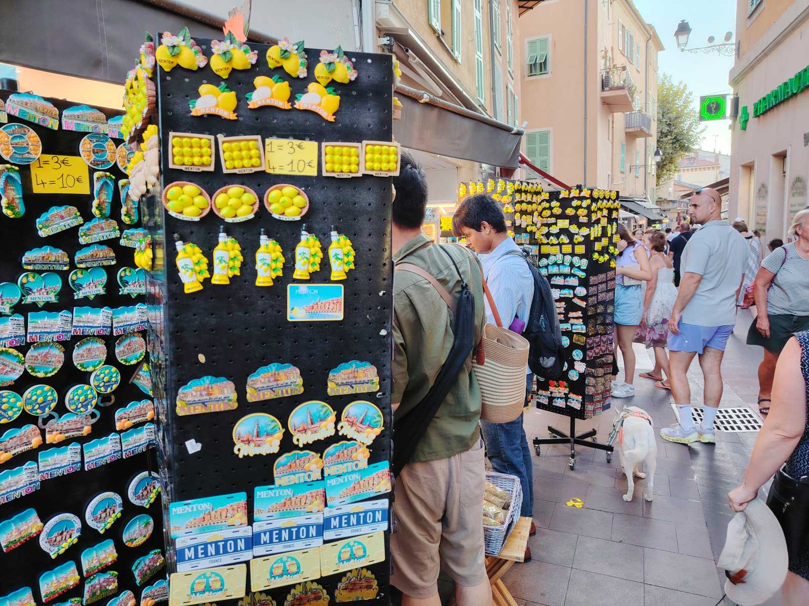 Menton miniatűrben, hazavihető formában.