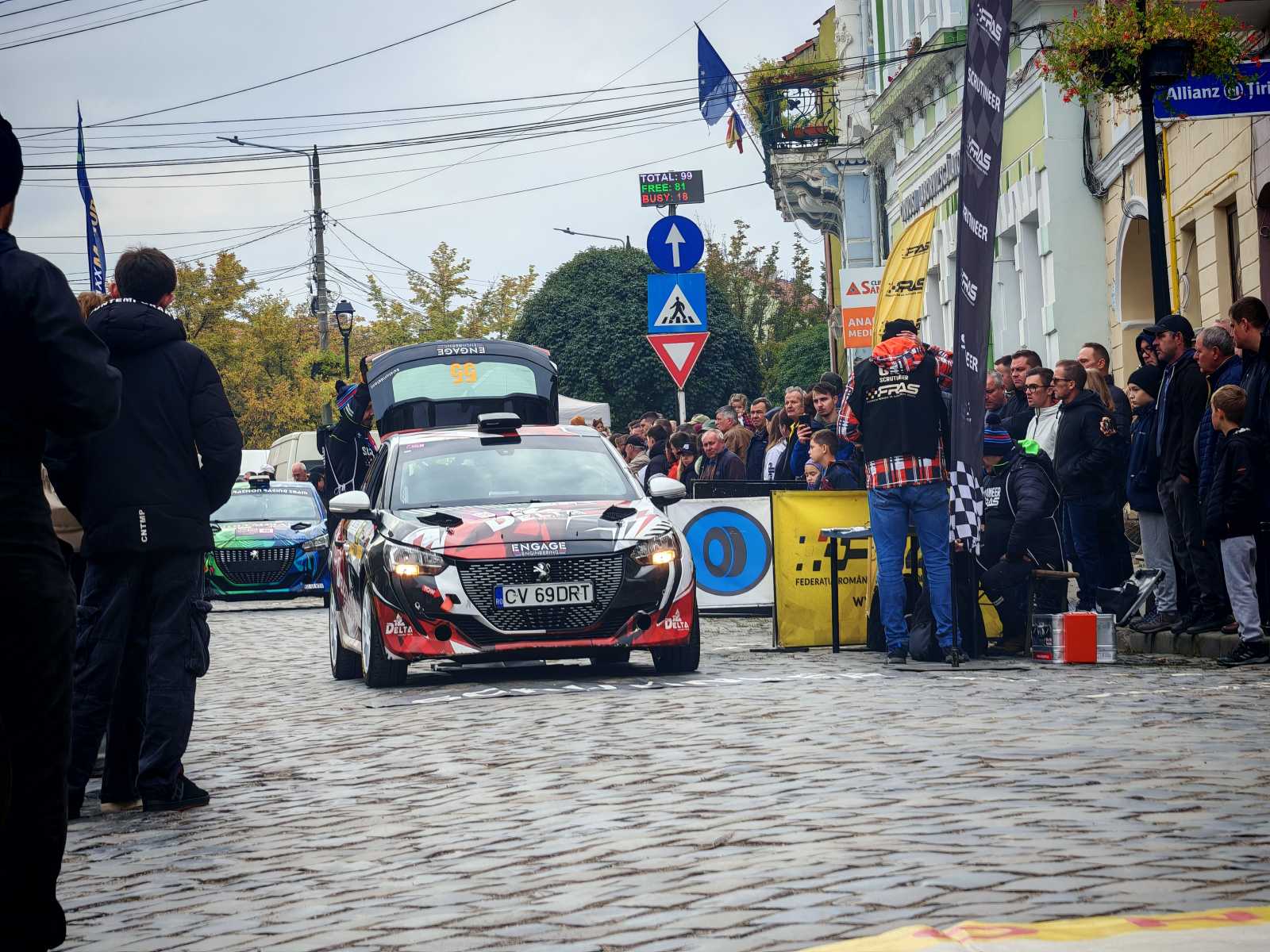 Sok érdeklődőt vonzott a Tess Rally kézdivásárhelyi szakasza | Fotó: A szerző felvételei