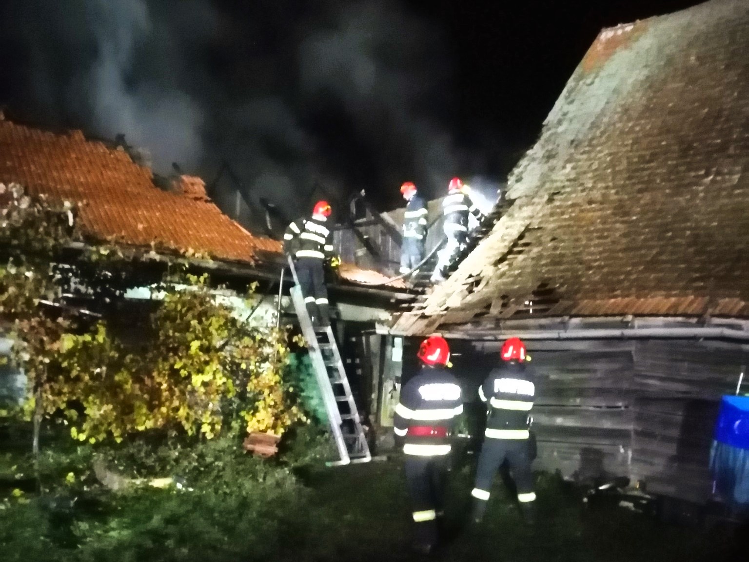 A gyor beavatkozással megelőzték a nagyobb károkat.