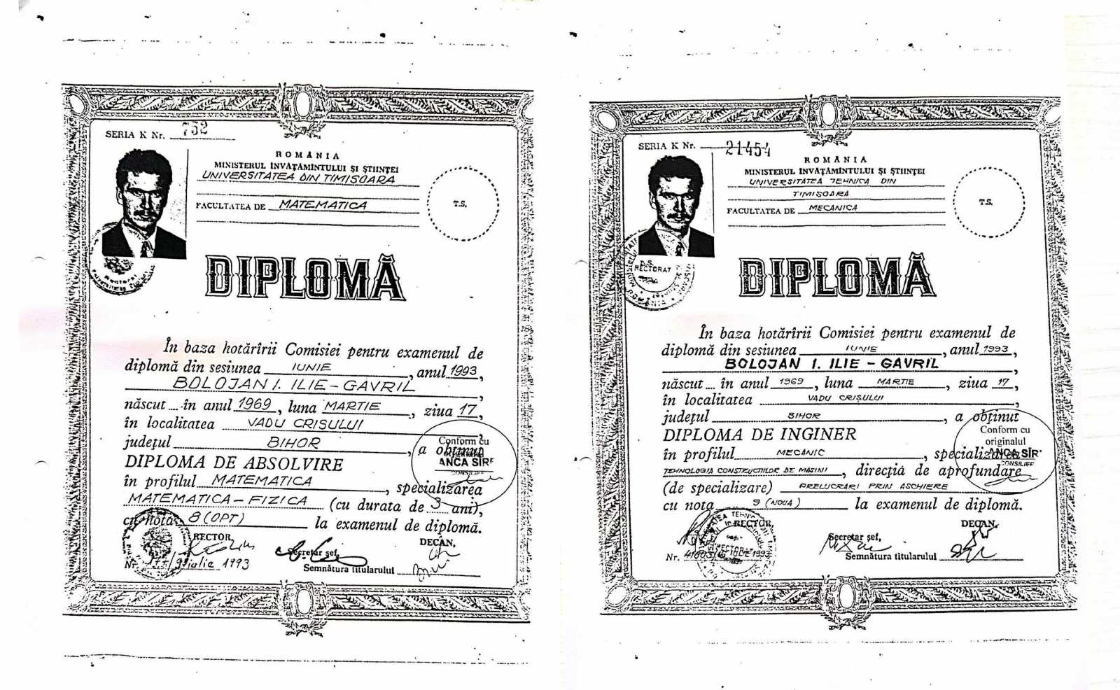A kormányfő bemutatta az egyetemi diplomáit | Fotó: Ilie Bolojan Facebook-oldala