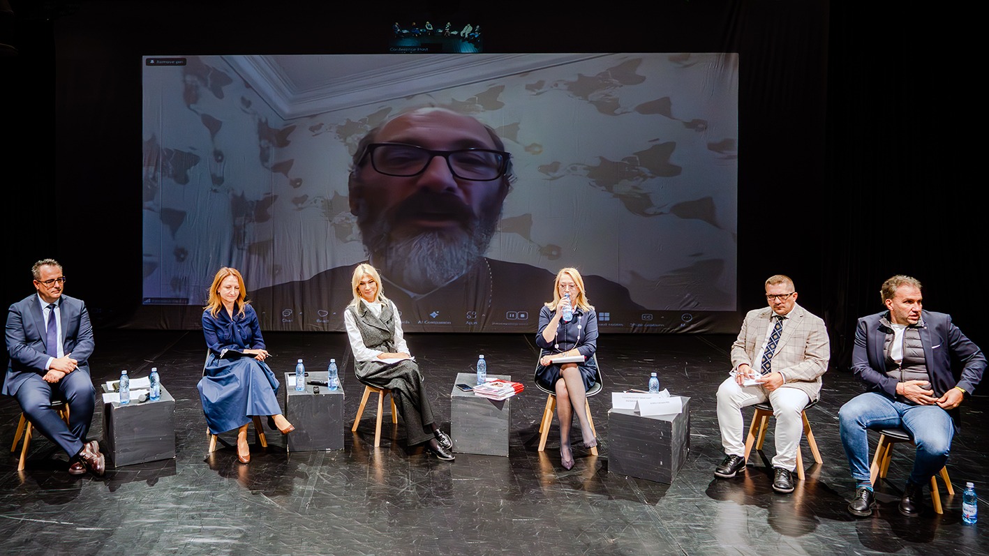 Döbbenetes adatok hangzottak el a nagyszebeni konferencián | Fotó: Mihai Copaceanu/Facebook