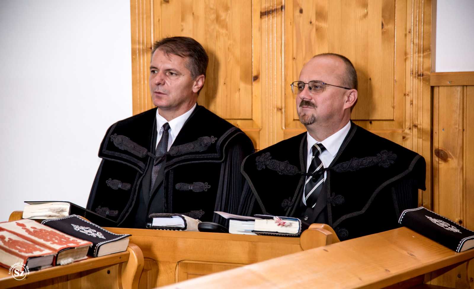 Több lelkipásztor is köszöntötte a helyi református közösséget | Fotó: Kulcsár Mária