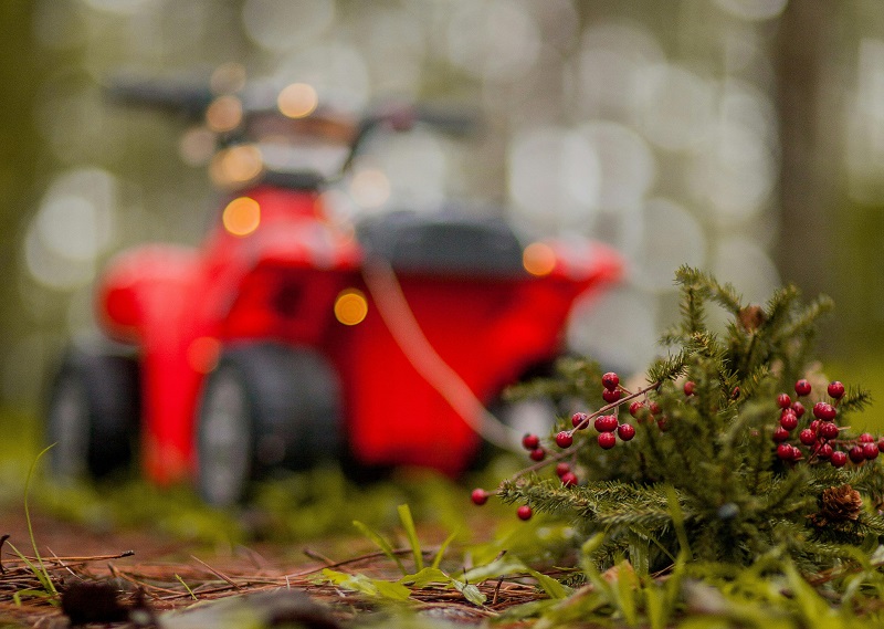 Tragédia Gyergyóalfaluban: Egy tinédzser meghalt, hatan megsérültek ATV-balesetben