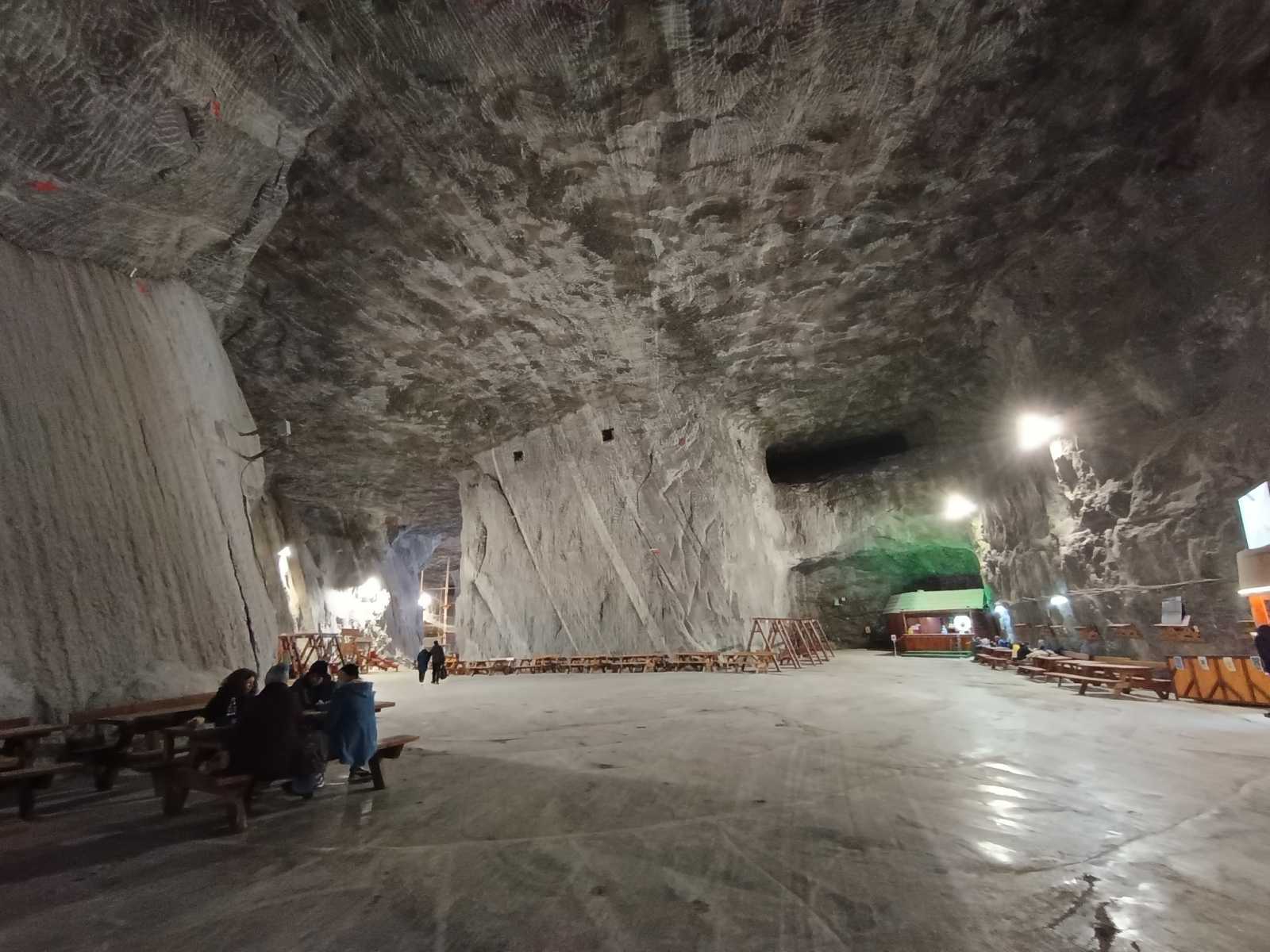 Talán vissztérhetnek a turisták az Erzsébet-táróba. | Fotó: a Parajdi Sóbánya Emlékezete Facebook-oldal