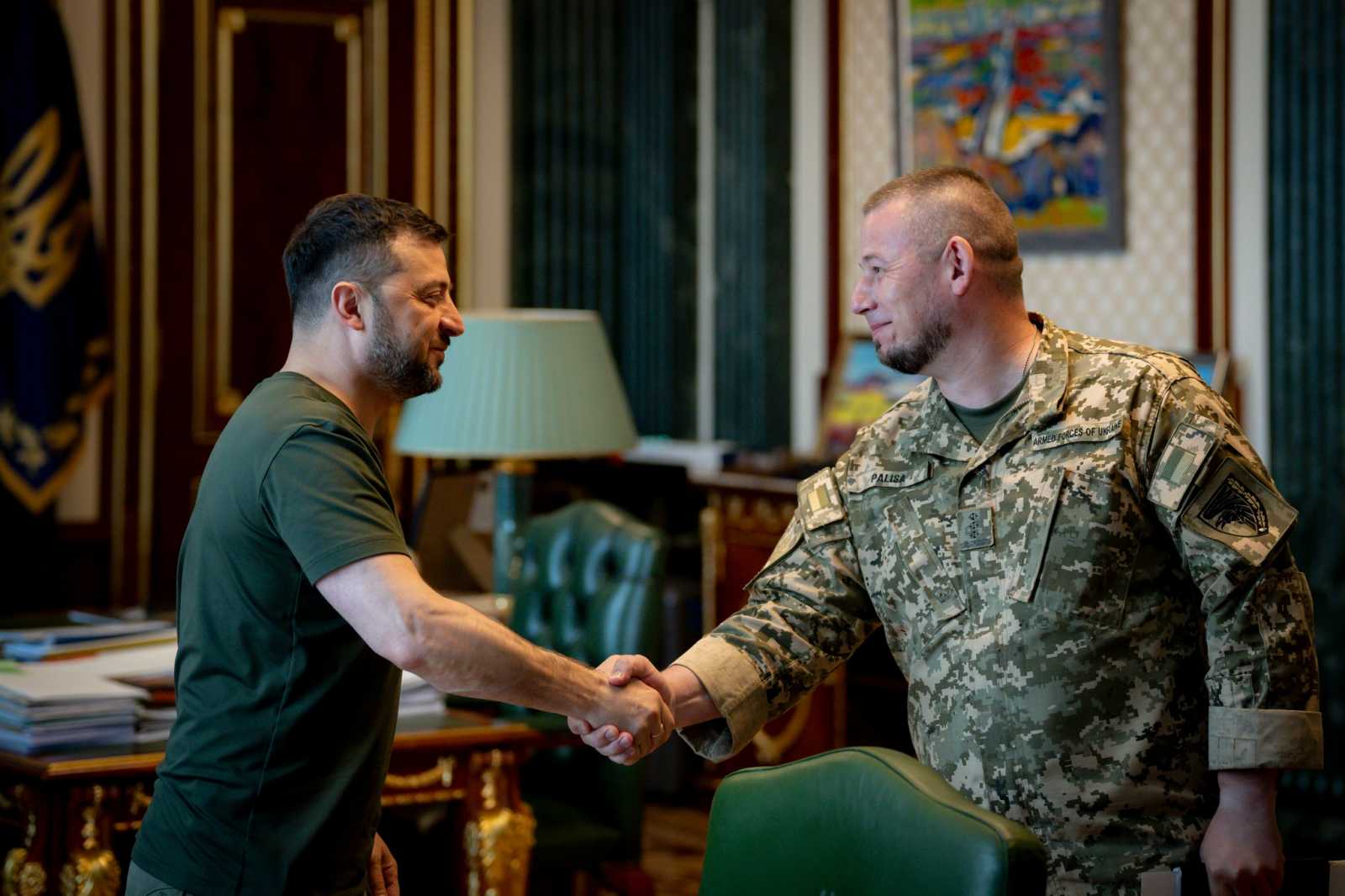 Volodimir Zelenszkij számára a hadsereg erősítése a fő szempont Fotó: Volodimir Zelenszkij Facebook oldala    