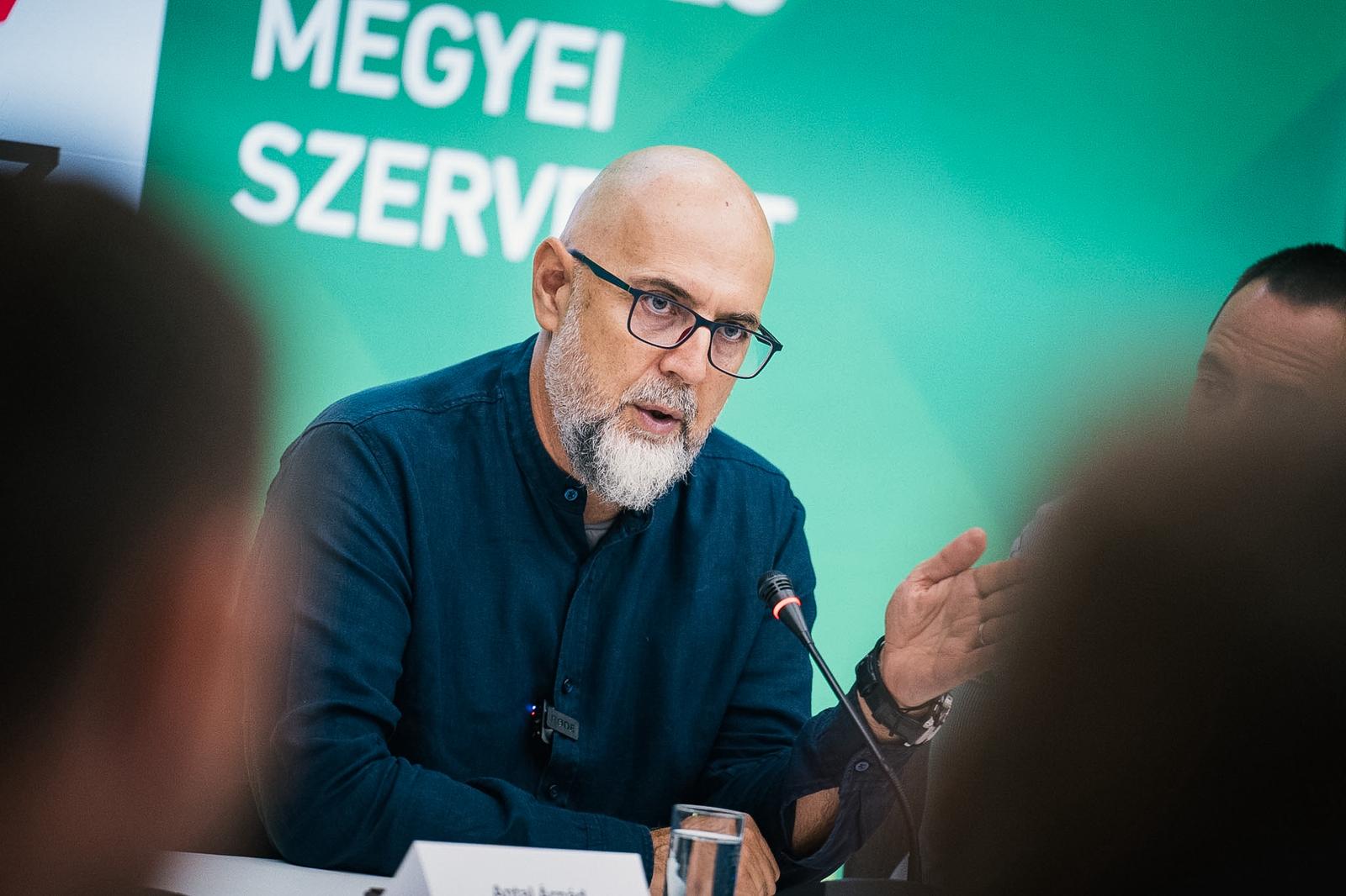 Kelemen Hunor szerint a kormánynak folytatnia kell a munkát | Fotó: RMDSZ