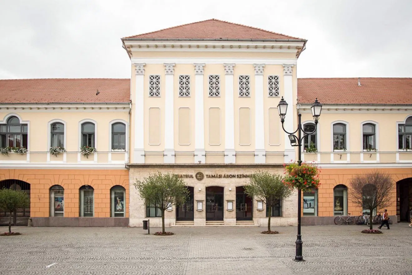A társulatnak hamarosan ki kell költöznie az épületből a felújítás idejére | Fotó: Tamási Áron Színház