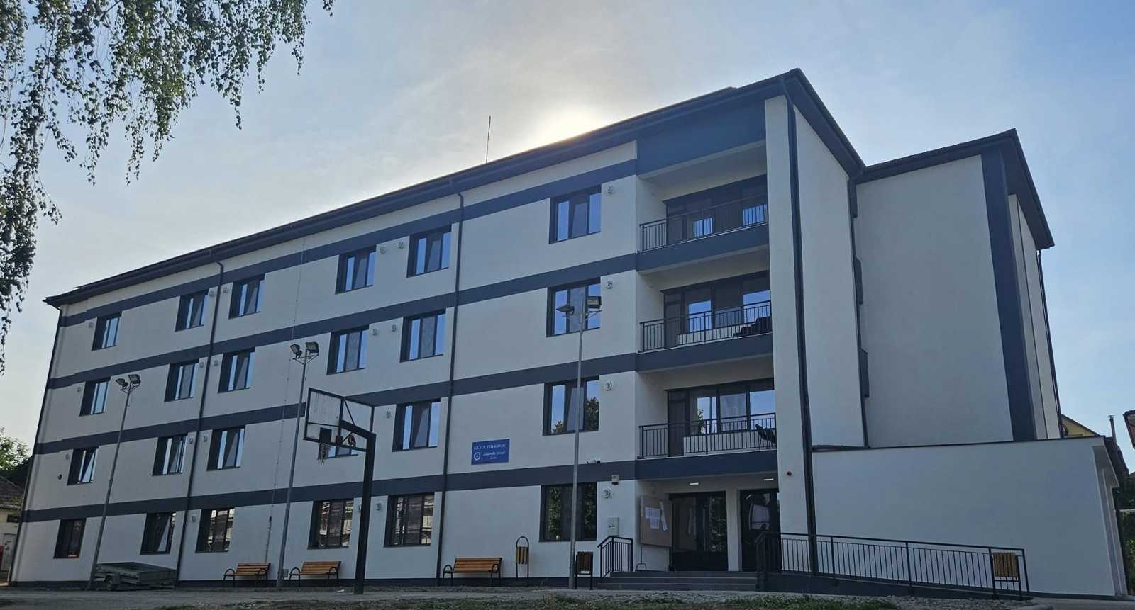 A pedagógiai líceum a megyeszékhely egyik legkorszerűbb iskolája lett | Fotó: Kulcsár Mária