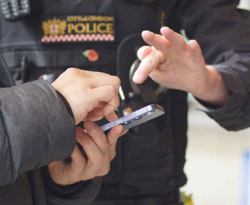 A londoni rendőrségre érkezett a bejelentés | Fotó: Scotland Yard Facebook oldala