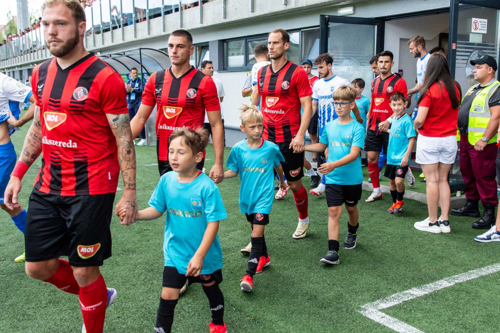 Figyelmeztetésben részesítették az FK Csíkszeredát a Székelyföld felíratú pólók miatt | Fotó: FK Csíkszereda