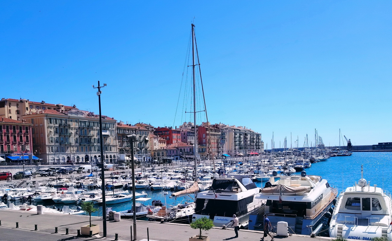 Port Lympia, a város régi kikötője