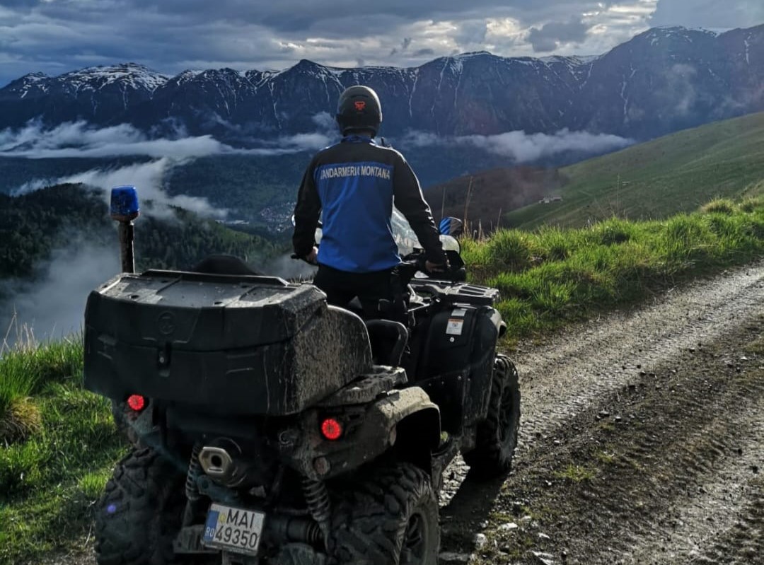 A csendőrök találtak rá a kimerült turistákra | Illusztráció: Prahova-völgyi Hegyi Csendőrség Facebook oldala 