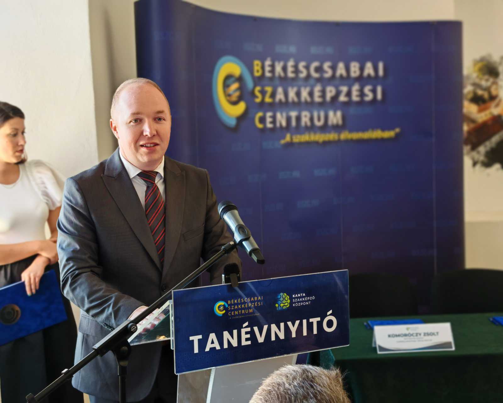 Dr. Pálmai Gergely helyettes államtitkár