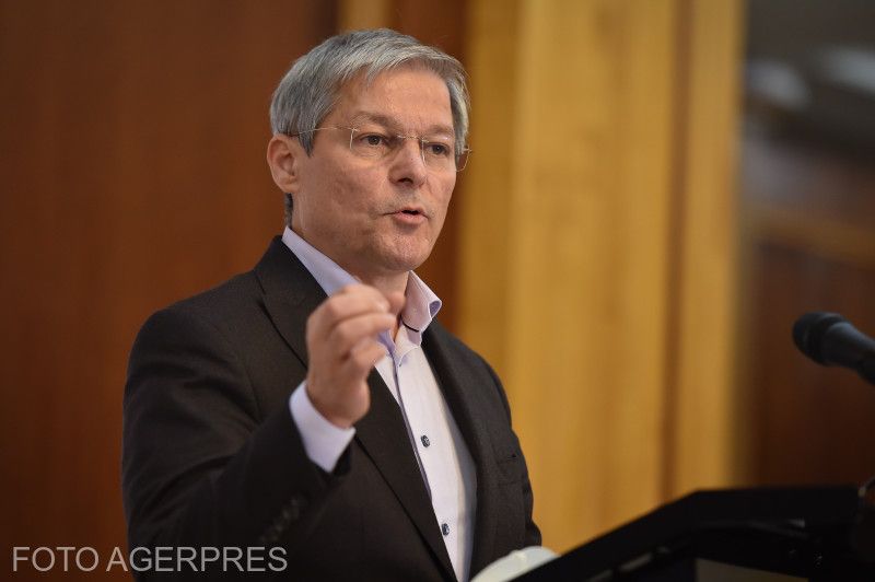 Dacian Cioloș jelenleg Ilie Bolojan tiszteletbeli tanácsadója Fotó: Agerpres  