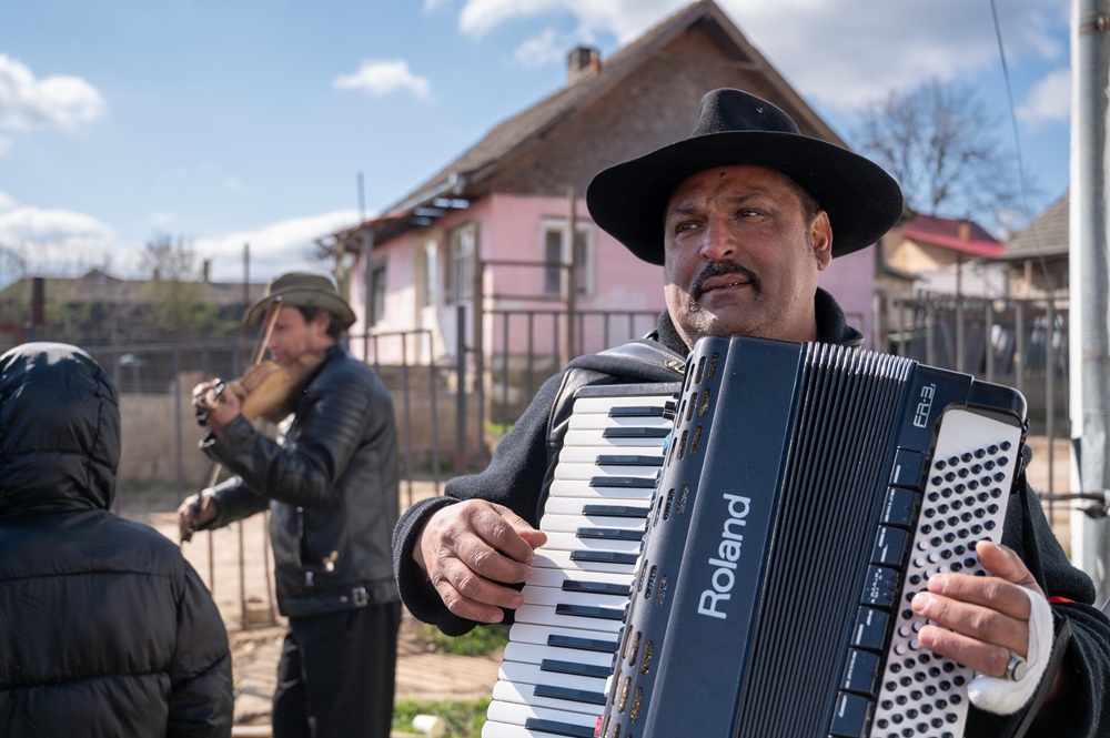 Dima Ferenc zenész elmondása szerint aggasztó, hogy egyre kevesebb fiatal érdeklődik az zene iránt | Fotó: Vargyasi Levente