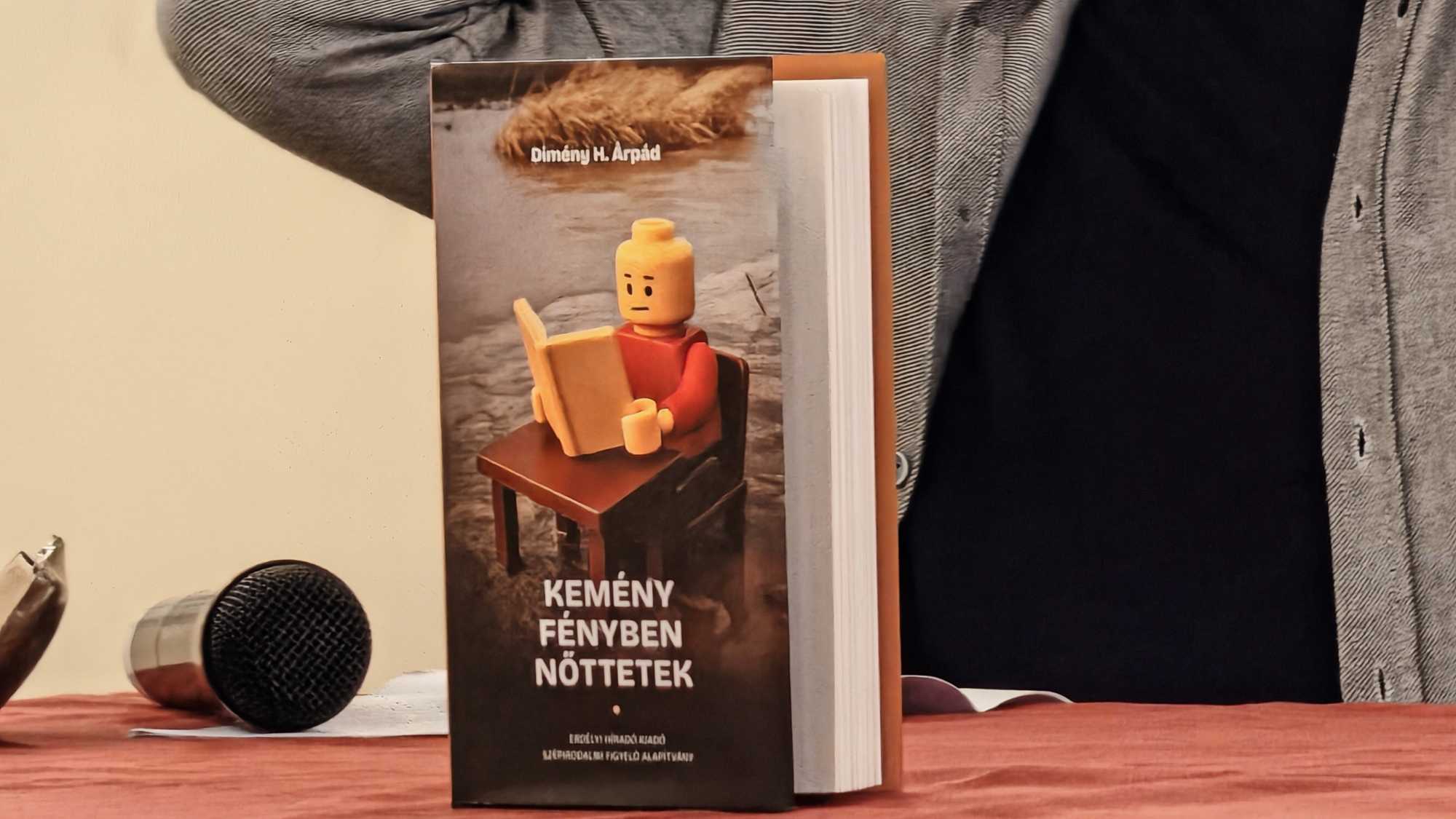 A kiadvány borítója