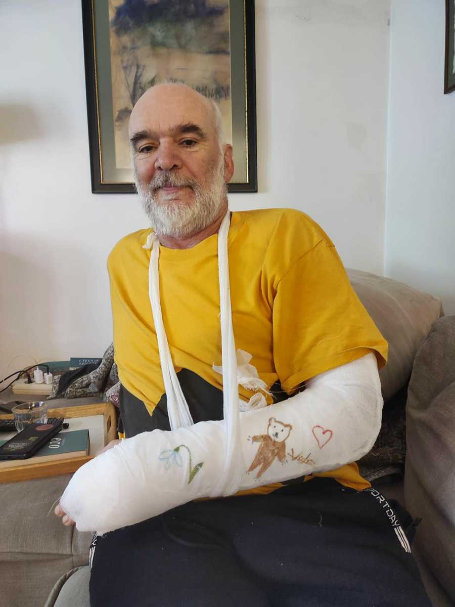 Vida Gábor a medvetámadás után | Fotó: Az író Facebook oldala