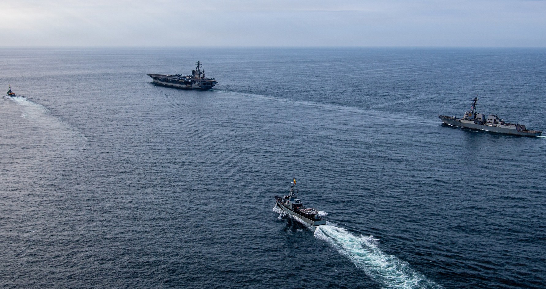 Amerikai hadihajók Irán partjainál | Fotó: Facebook/US Navy