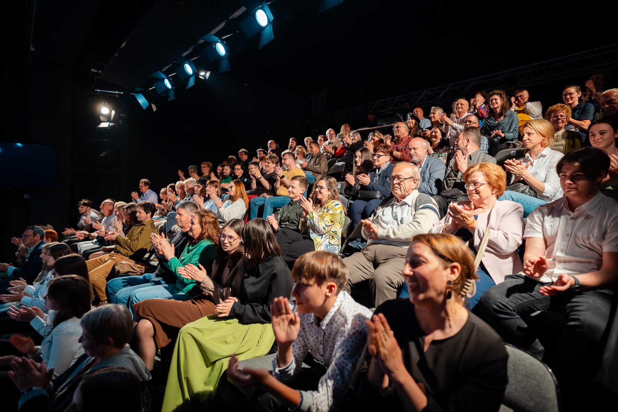 Helyi és vendég társulatok előadásait is élvezhetik az érdeklődők