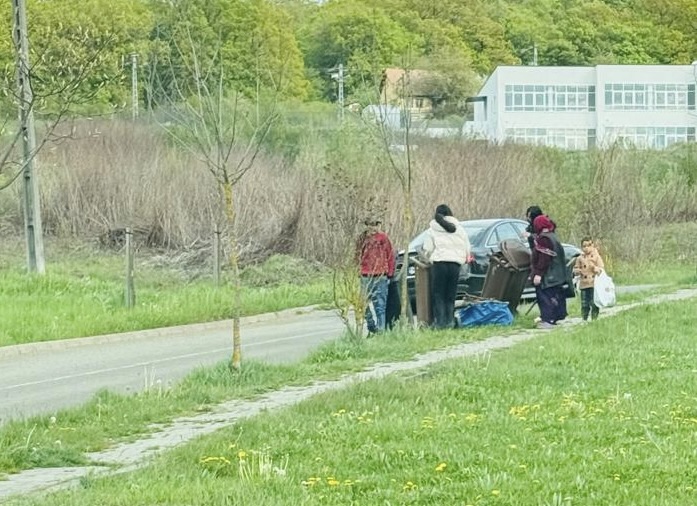 Felszólításra fenyegetőzni kezdtek | Fotó: a helyi lakók