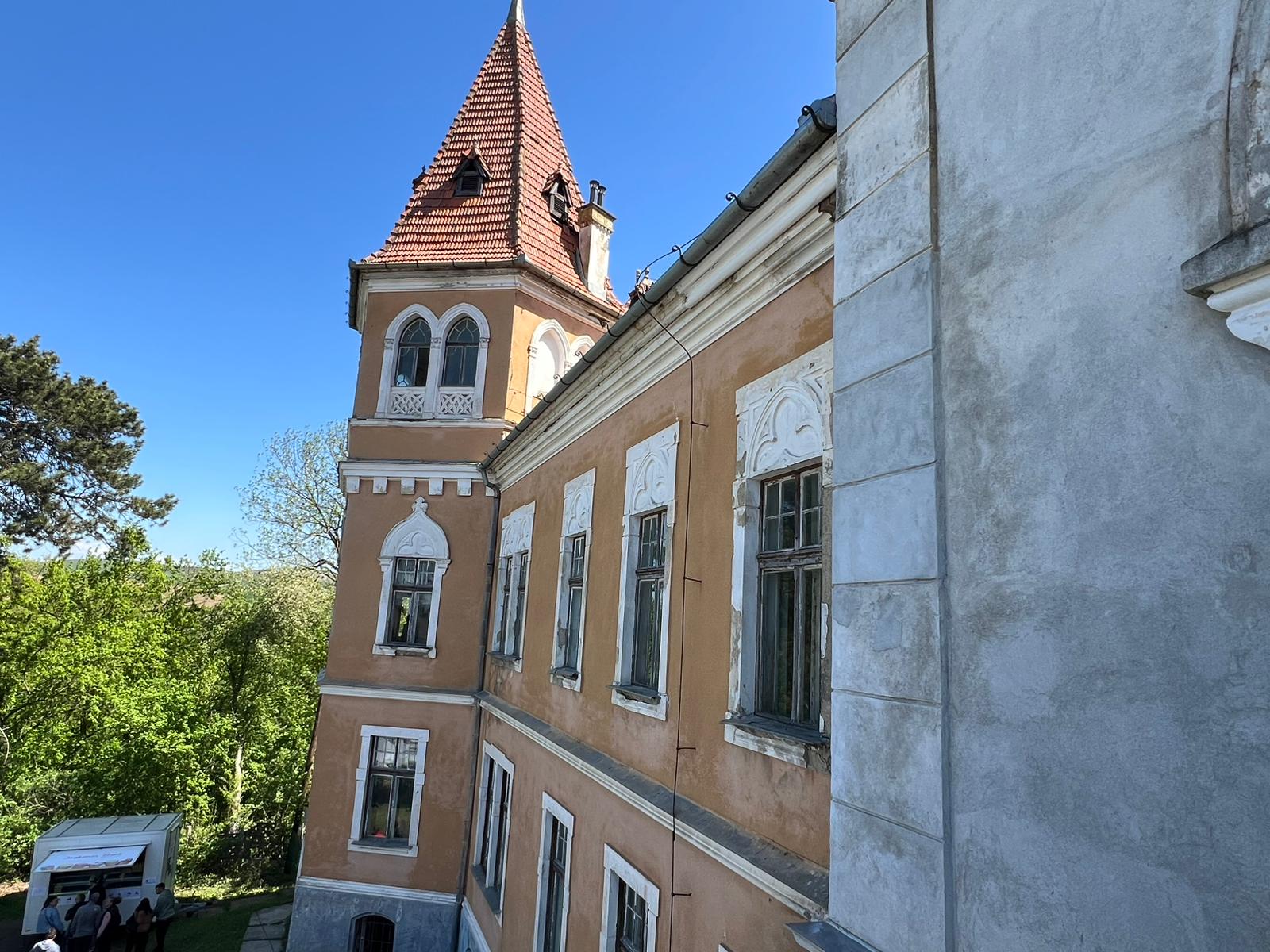 Állagmegőrzési munkálatok voltak, de teljes körű felújításra nincs pénz | Fotó: Rákóczi Kinga