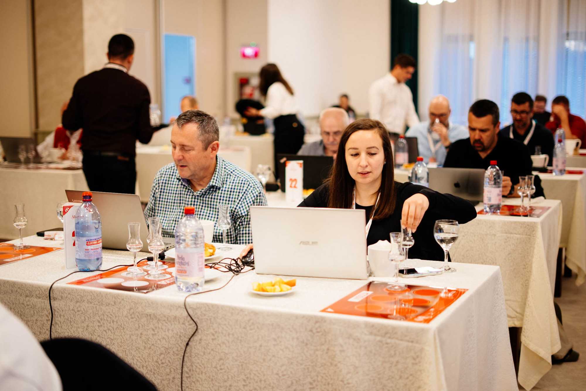 Zsűrizték a beérkezett mintákat | Fotó: Székely Gazdaszervezetek Egyesületet/Facebook