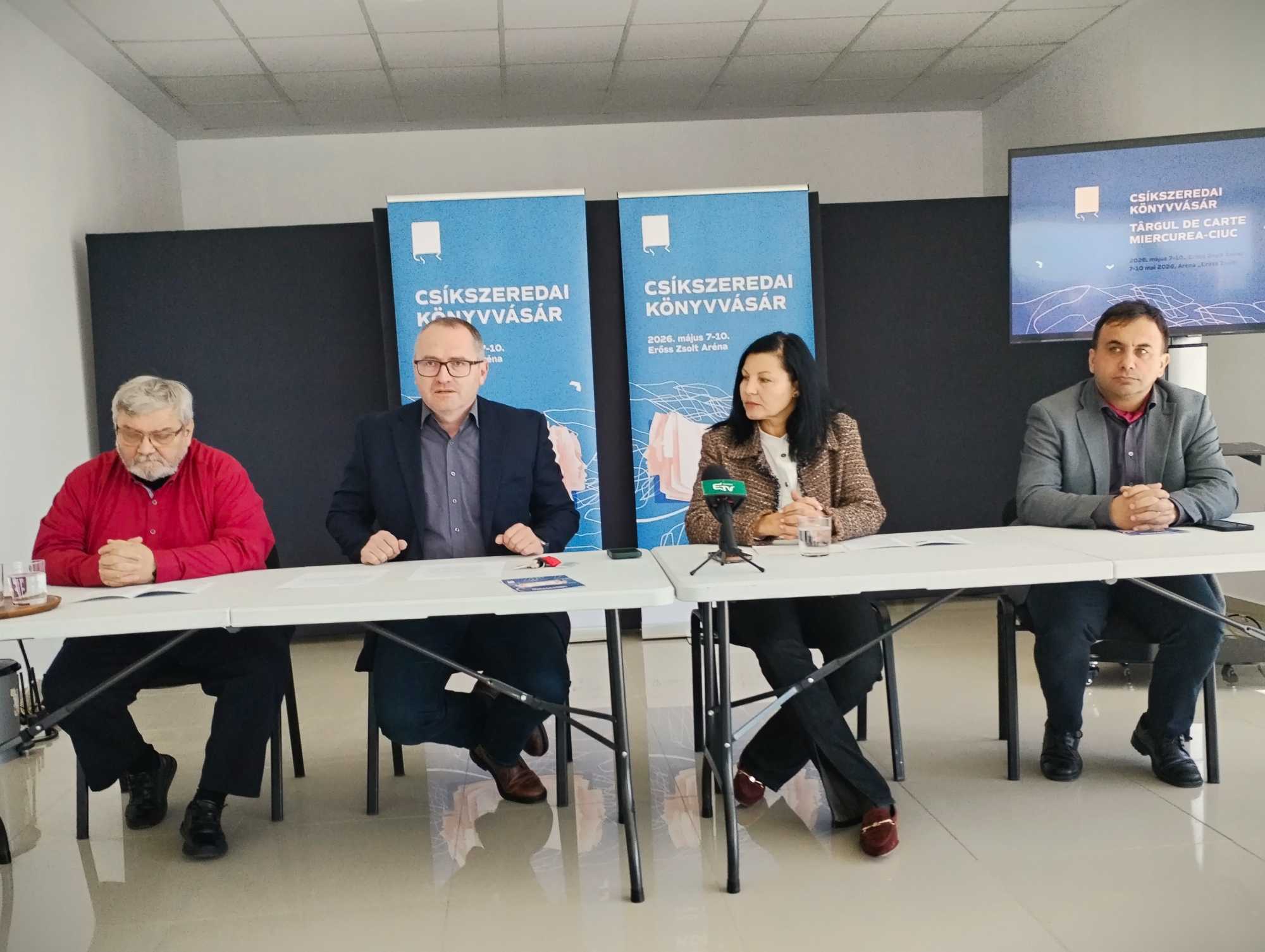 Hajdu Áon, Korodi Attila, Sógor Enikő és dr. Pap Levente. | Fotó. F.E.