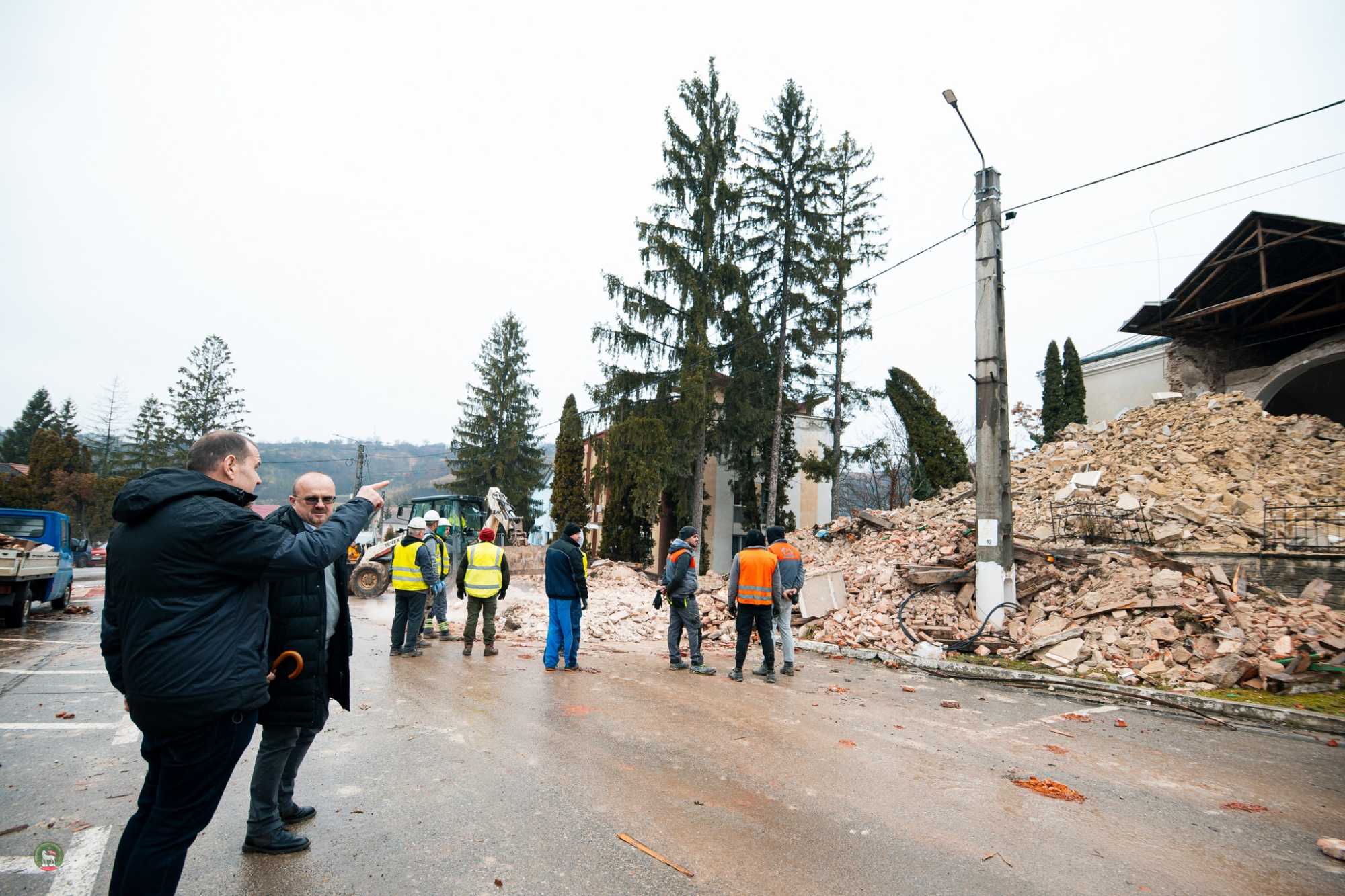 Tudták, hogy szerkezeti gondok vannak, de erre nem számítottak.