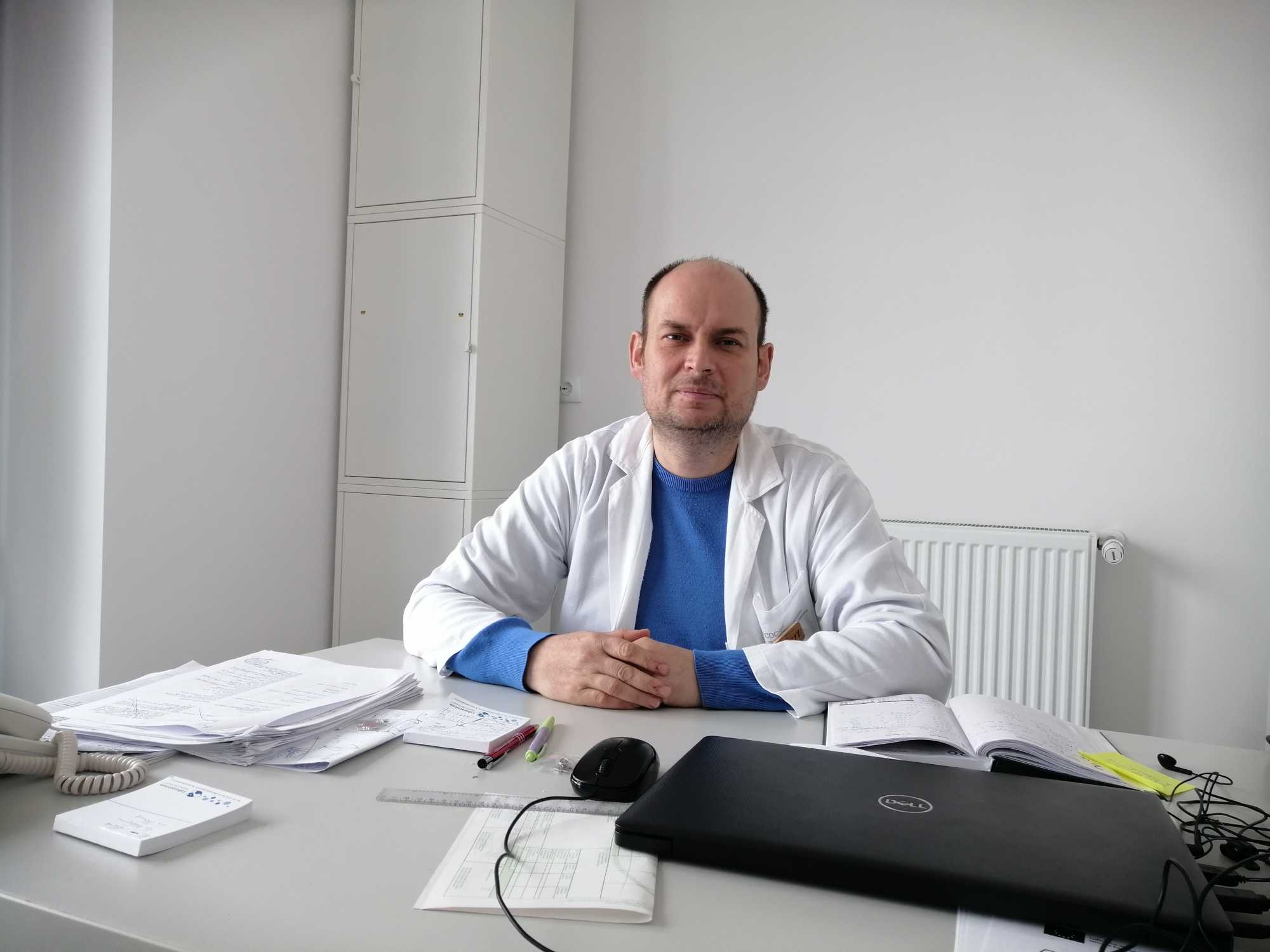 Szép Róbert hangsúlyozta, az Olt szabályozása hosszú távon problémát okoz a térségben | Fotó: Létai Tibor