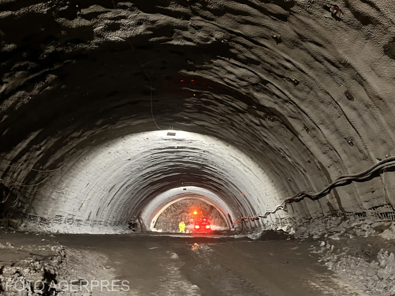 Látszani fog a fény az alagút végén.