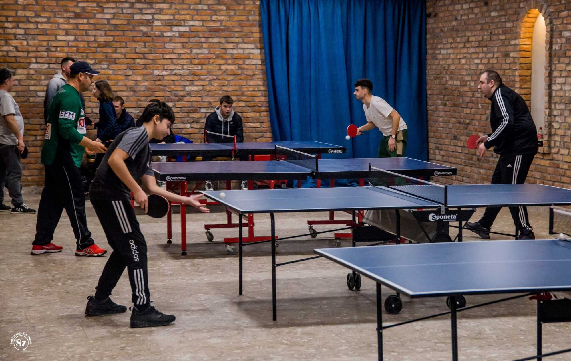 Minden korosztály képviseltette magát a versenyen | Fotó: Kulcsár Mária