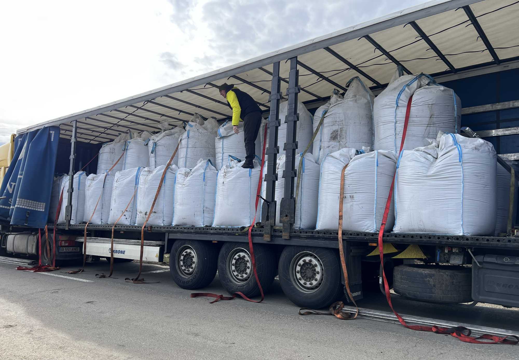 A lignit javítja a talaj szerkezetét. | Fotó: Rákóczi Kinga