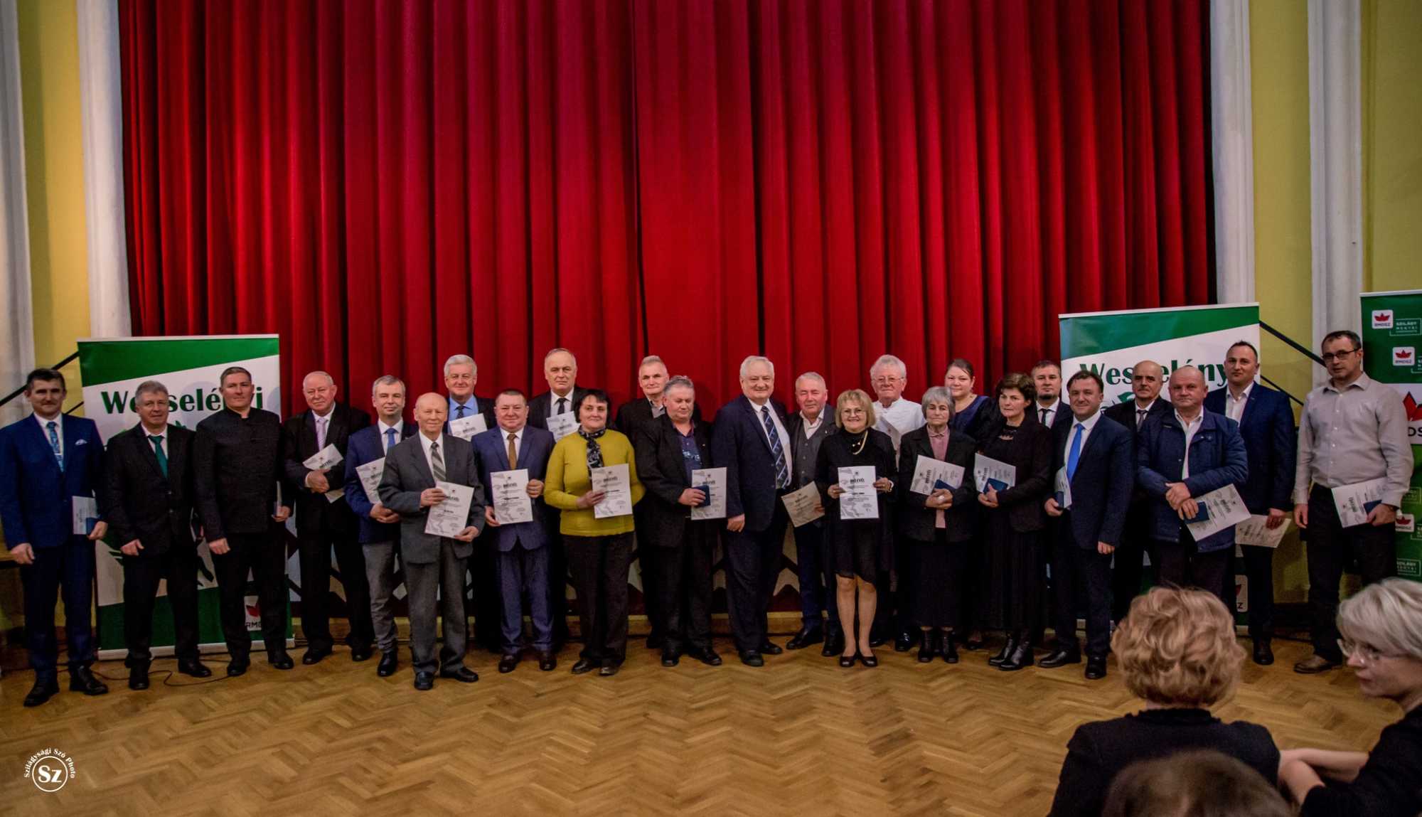 Elismerték a szilágysági közösségért végzett munkájukat | Fotó: Kulcsár Mária