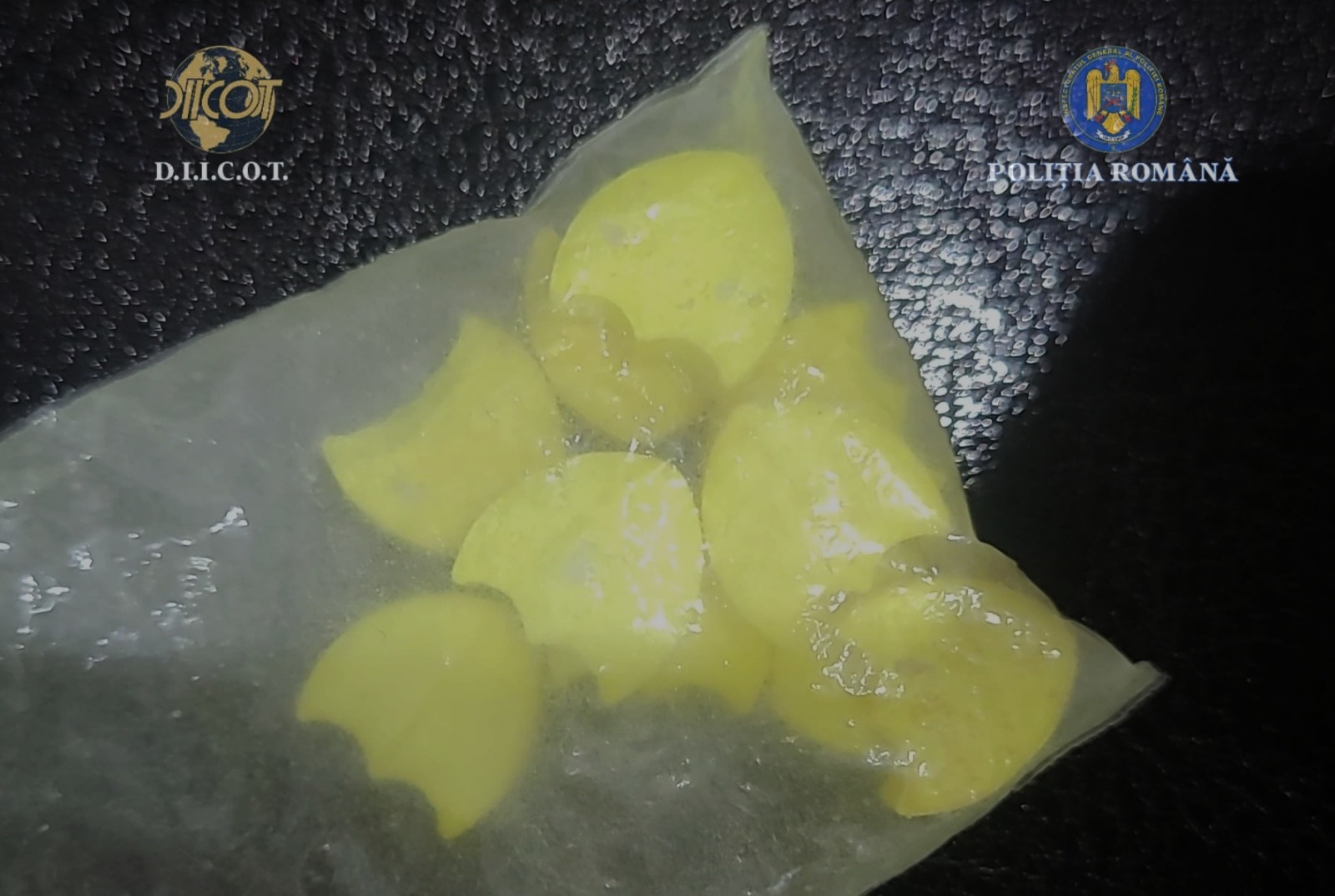 Változatos volt a drogkereskedő kínálata | Fotók: Hargita Megyei Rendőr-főkapitányság