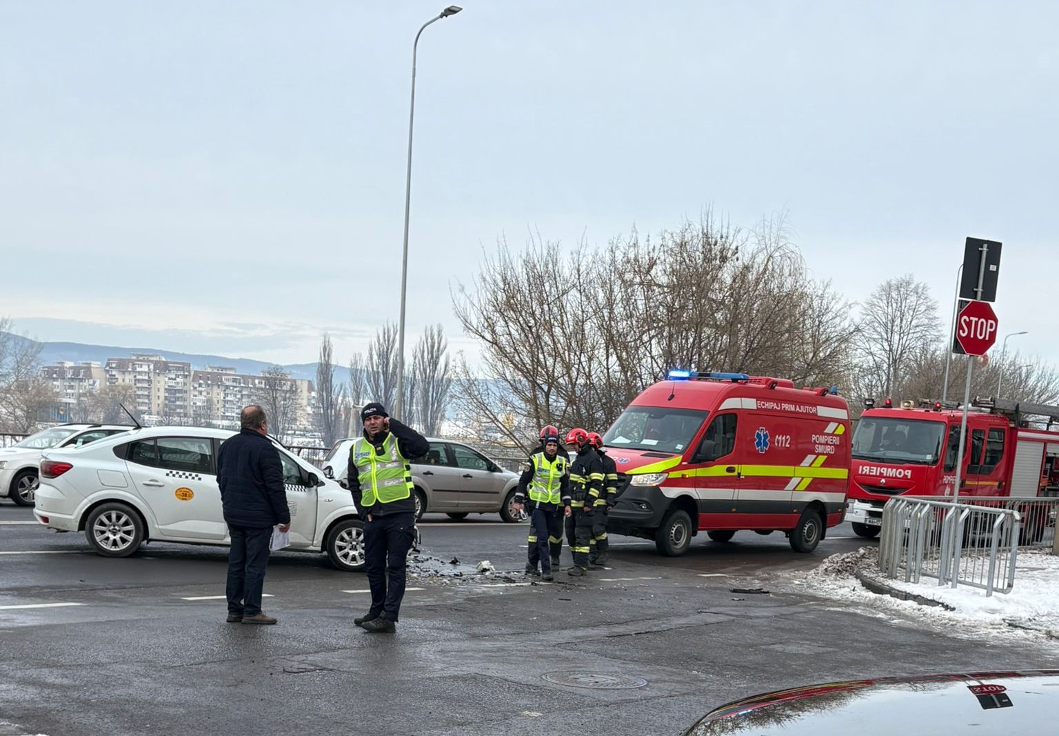 A SMURD mentőseinek is akadt dolguk bőven | Fotó: ISU Covasna