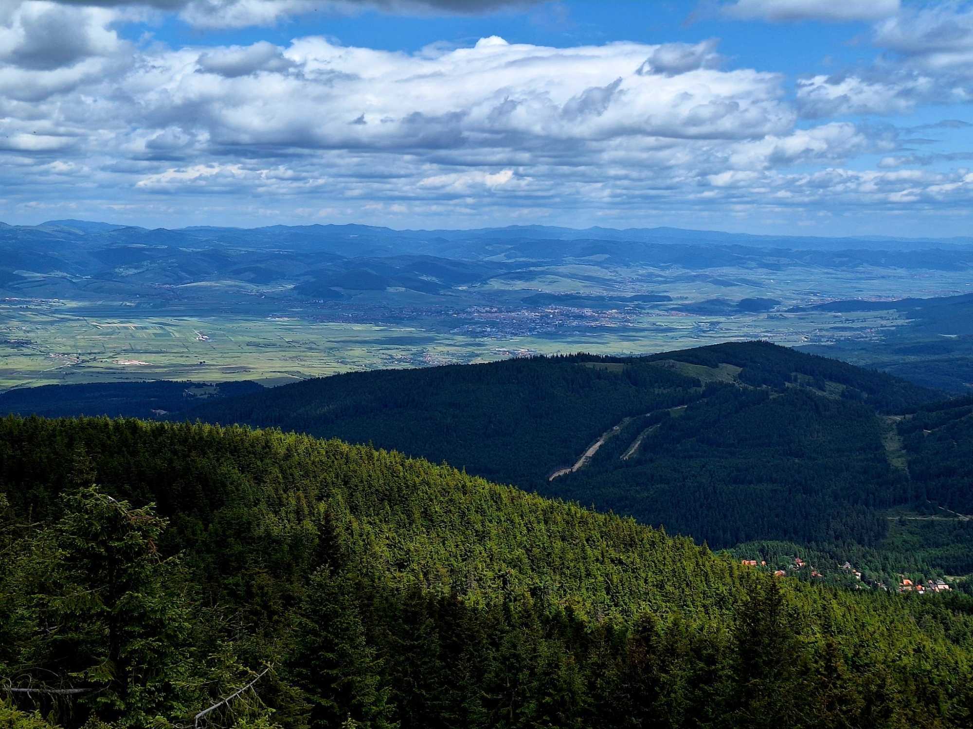 A Csíki-mendece látképe nyáron | Fotó: Péterffy Ágnes Katalin/Visit Harghita