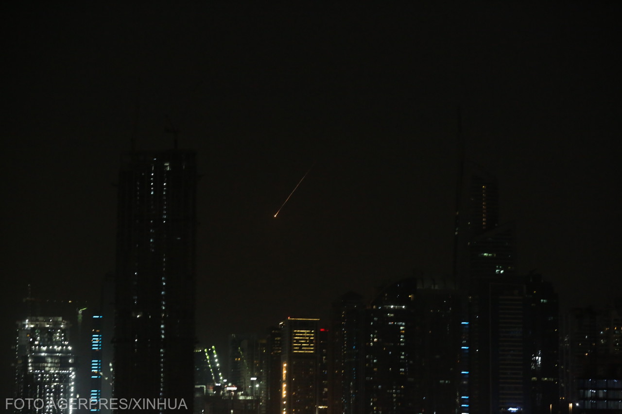 Rakéta Dubaj felett | Fotó: Agerpres/XINHUA