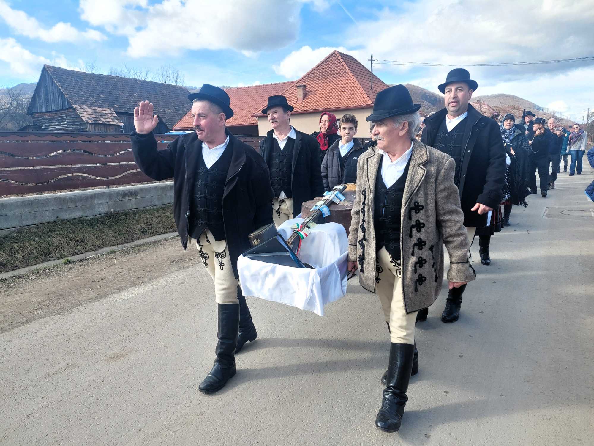 A főszereplő - a híres szárhegyi nagybőgő. | A szerző felvételei.