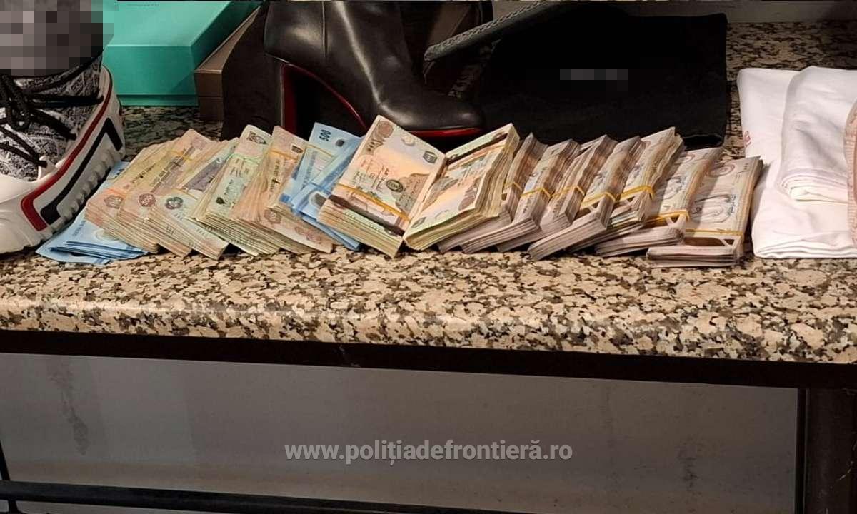 Nagyon sok pénzt akartak illegálisan behozni. | Fotók forrása: politiadefrontiera.ro