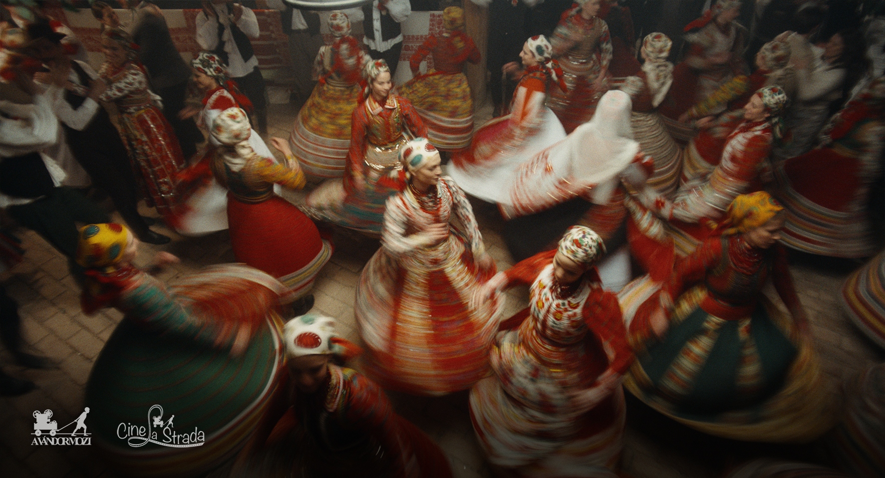 Erdélyi körúton a Magyar mennyegző | Fotó: Vándormozi