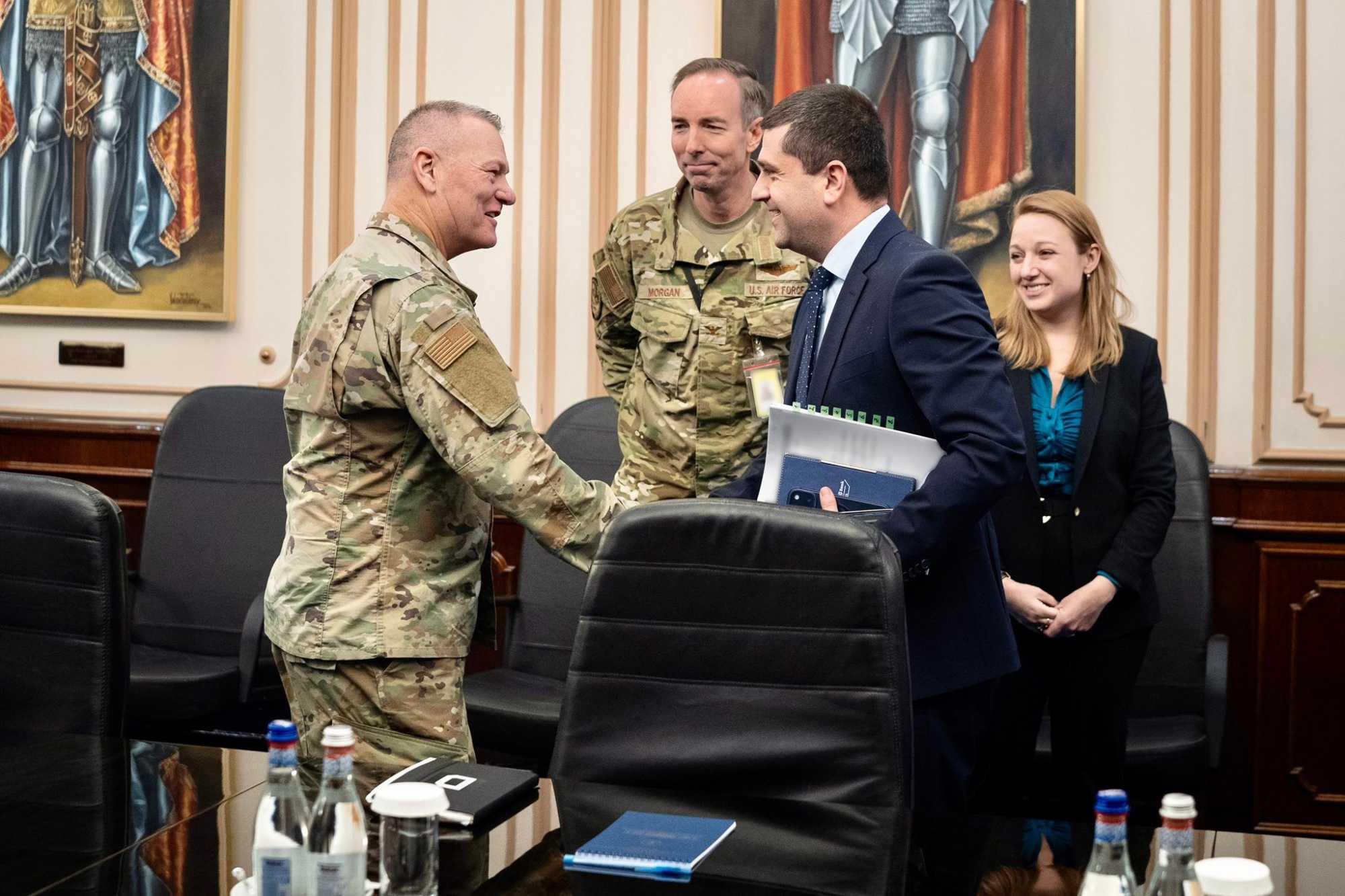 Felelőtlenül nyilatkozott a miniszter az indítvány kezdeményezői szerint. 