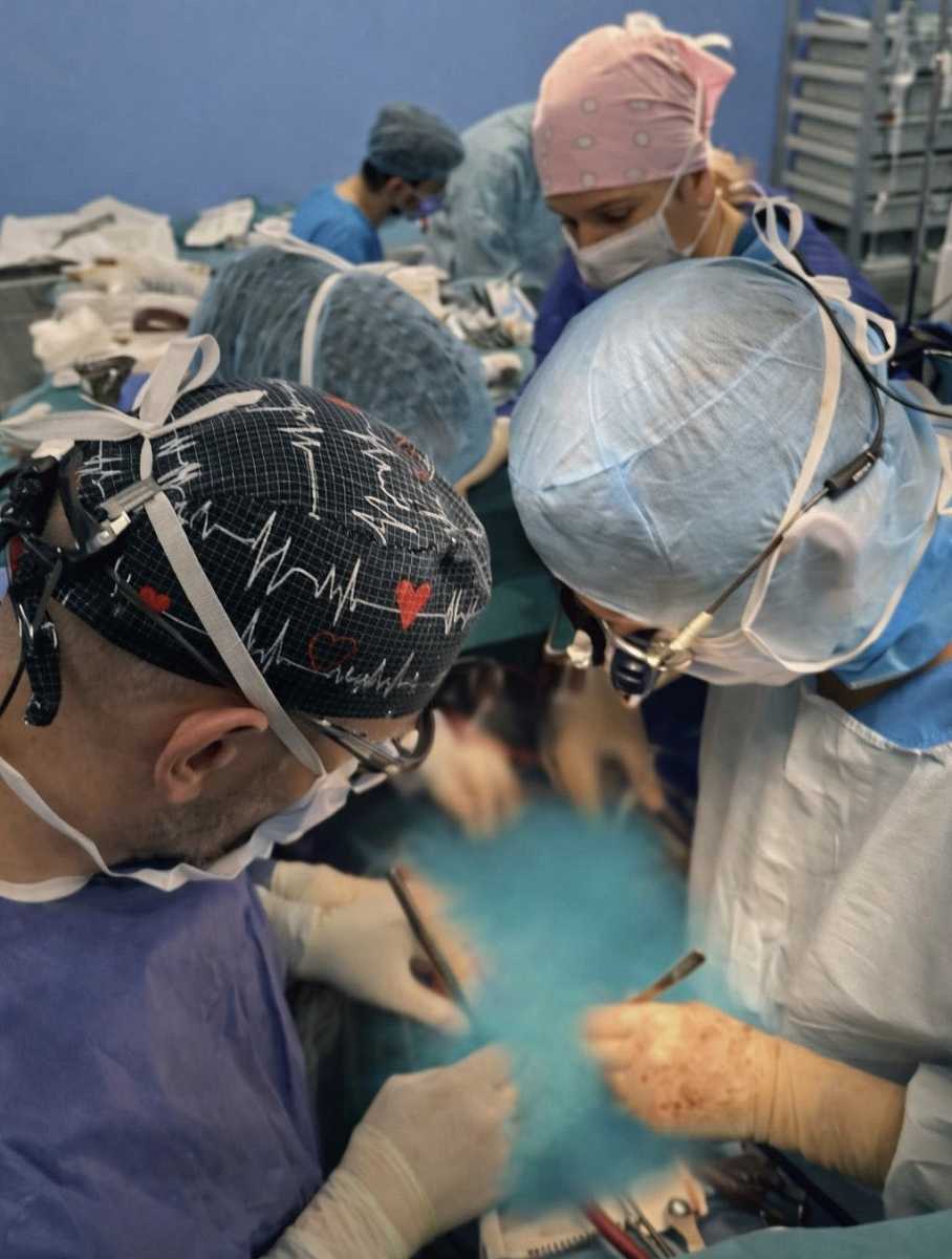 A marosvásárhelyi orvoscsoport| Fotó: Horatiu Suciu főorvos Facebook oldala